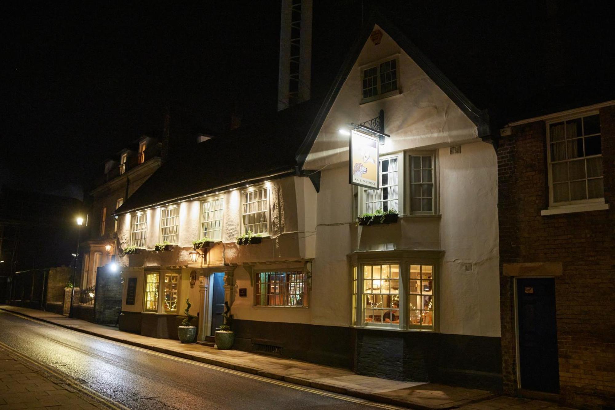 Dog And Partridge By Greene King Inns Bury St. Edmunds Exterior foto